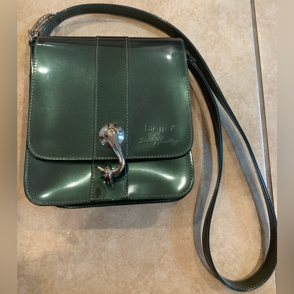 Beijo by Susan Handley Green Purse with Dust Bag - Picture 2 of 5